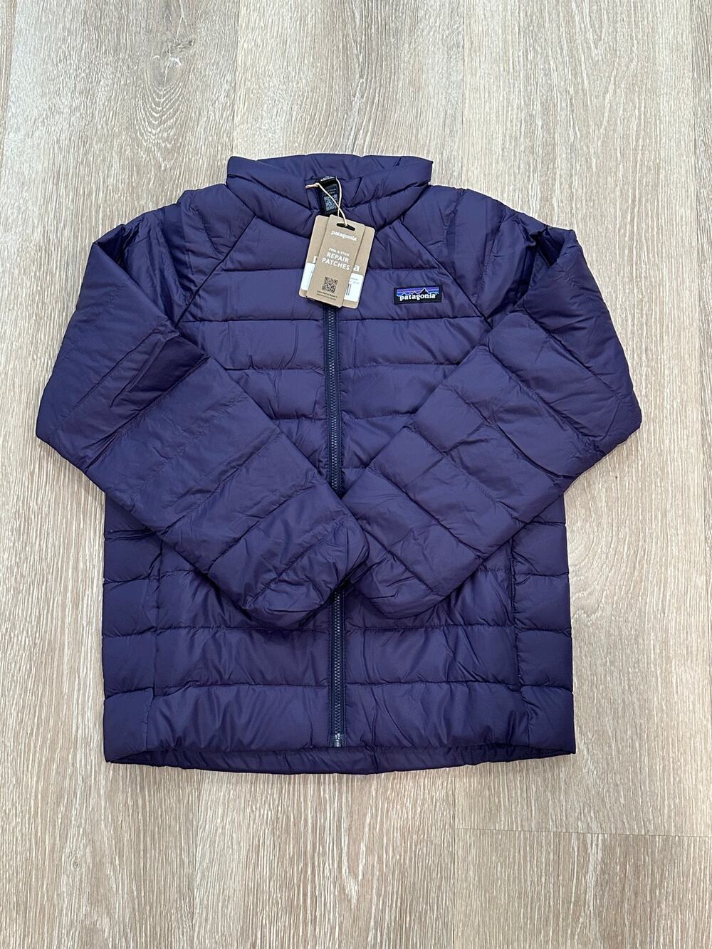 Patagonia Down Sweater Jacket, Kids' Size XS 5/6, Plummet Purple, NWT